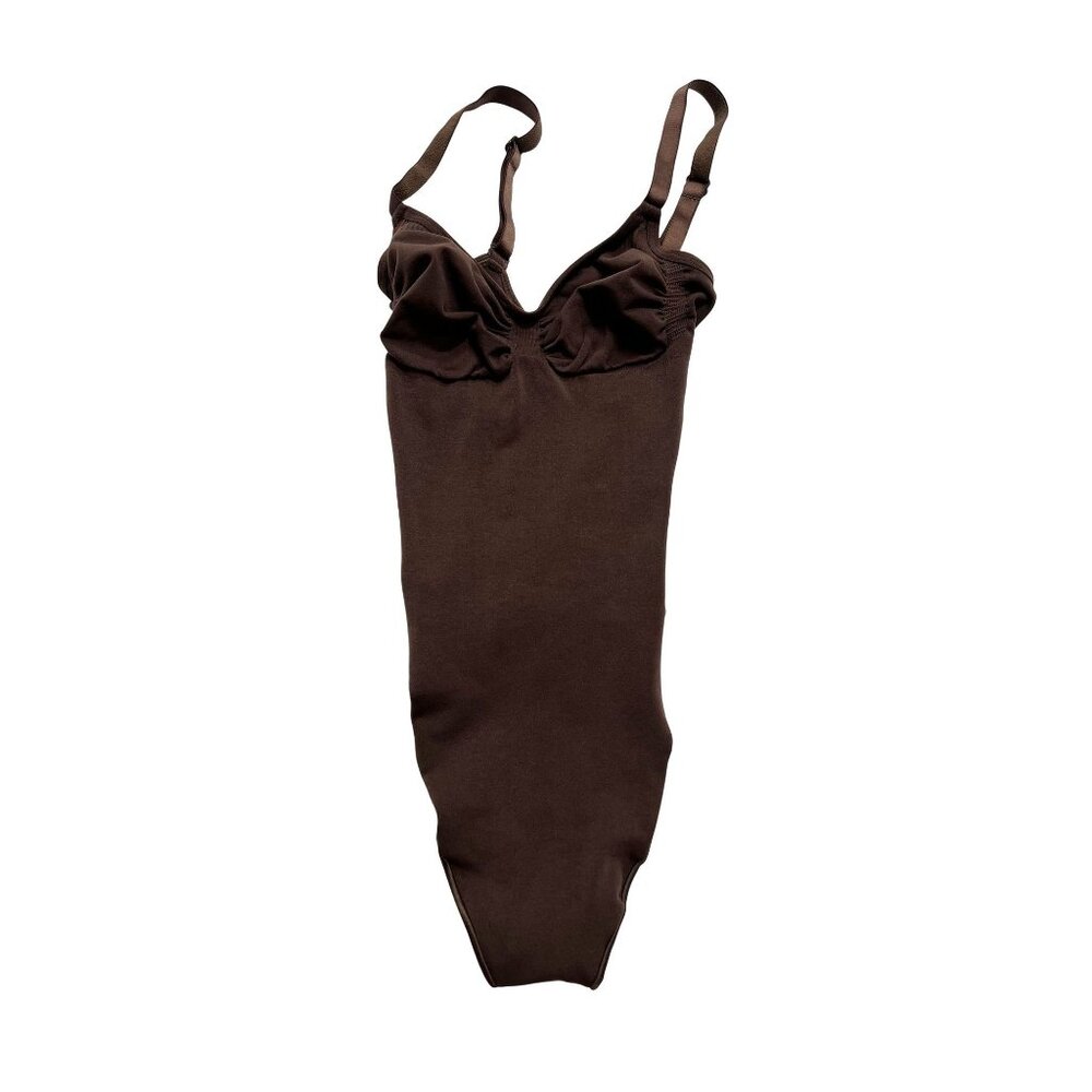 Skims Seamless Sculpt Thong Bodysuit in Cocoa